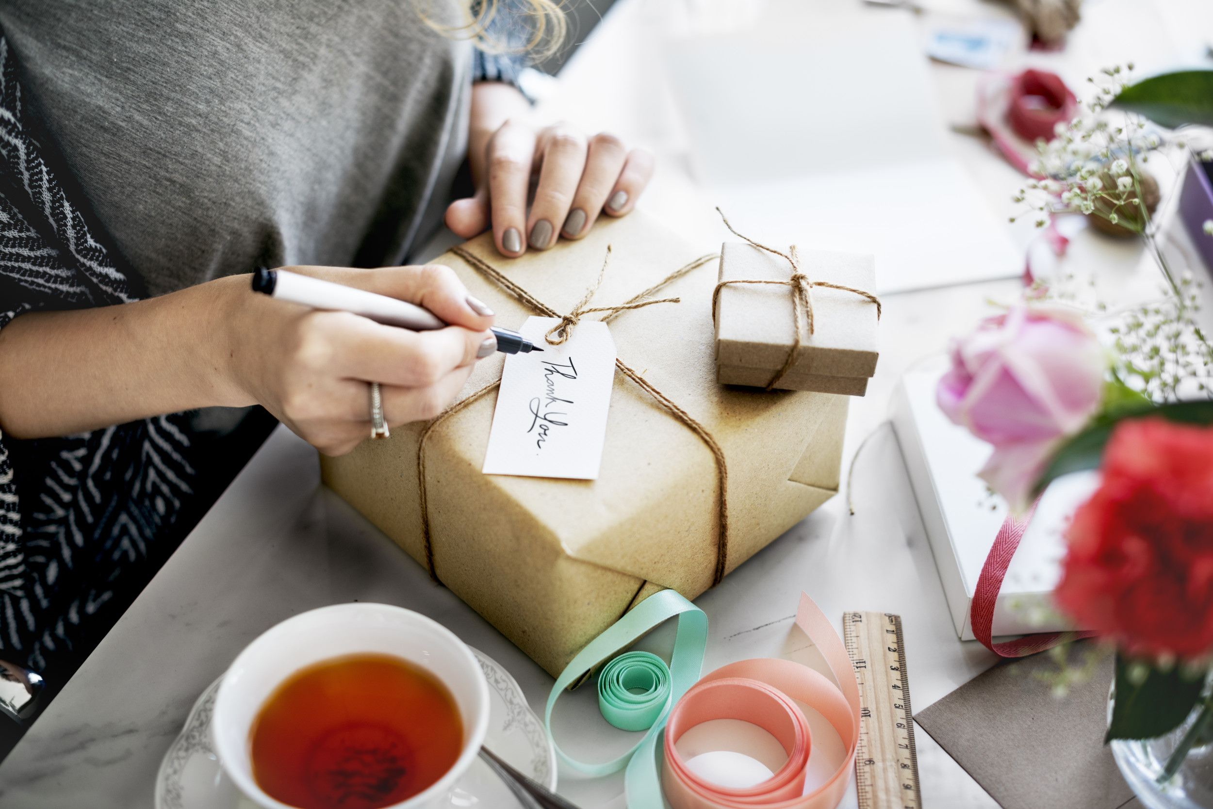 Man’s Refusal To Accept Wife’s Homemade Birthday Gift Sparks Debate [Video]