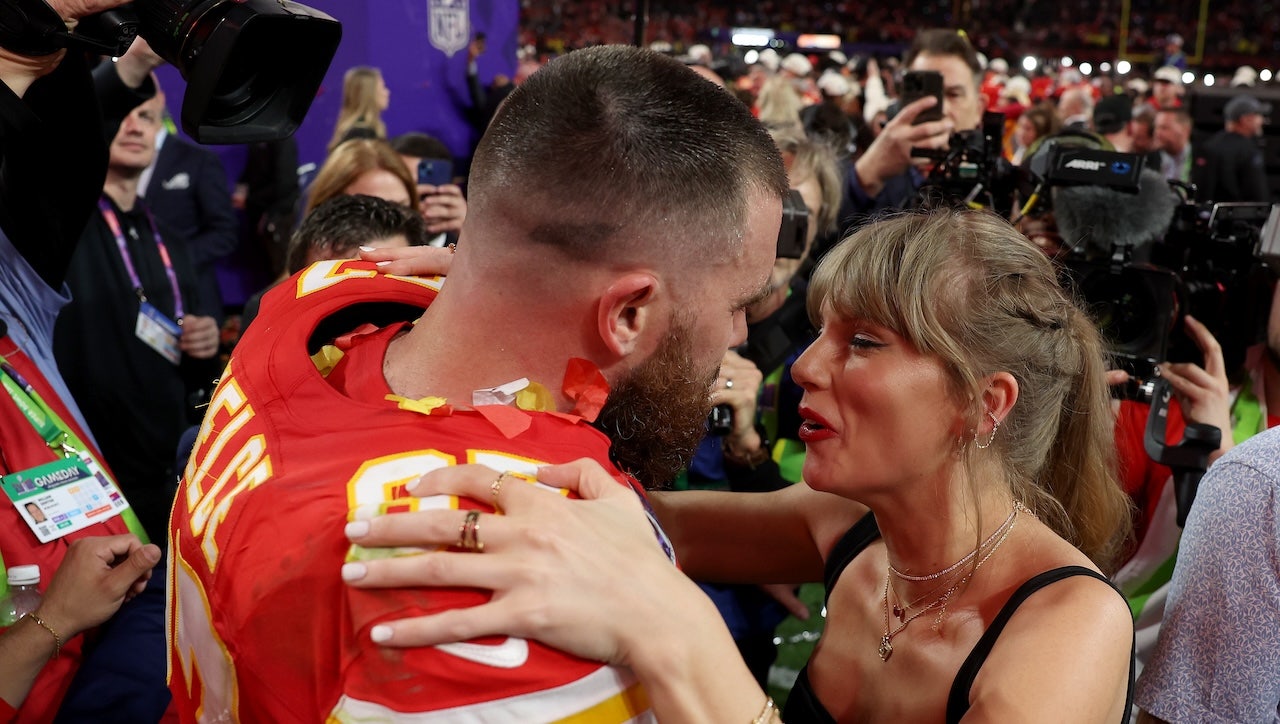 Chiefs’ Andy Reid addresses idea Travis Kelce is ‘old’ and ‘distracted’ amid Taylor Swift concerns, bad start [Video]