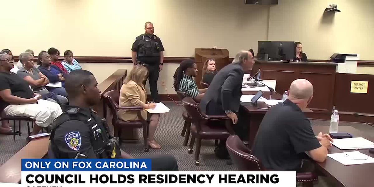 Election controversy: Gaffney city council tours councilmans home to decide on residency [Video]