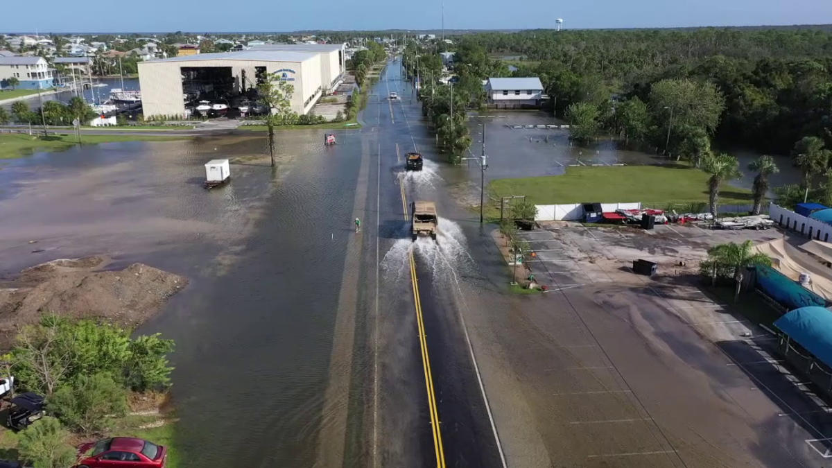 Hernando Beach residents, business owners return to extensive damage [Video]