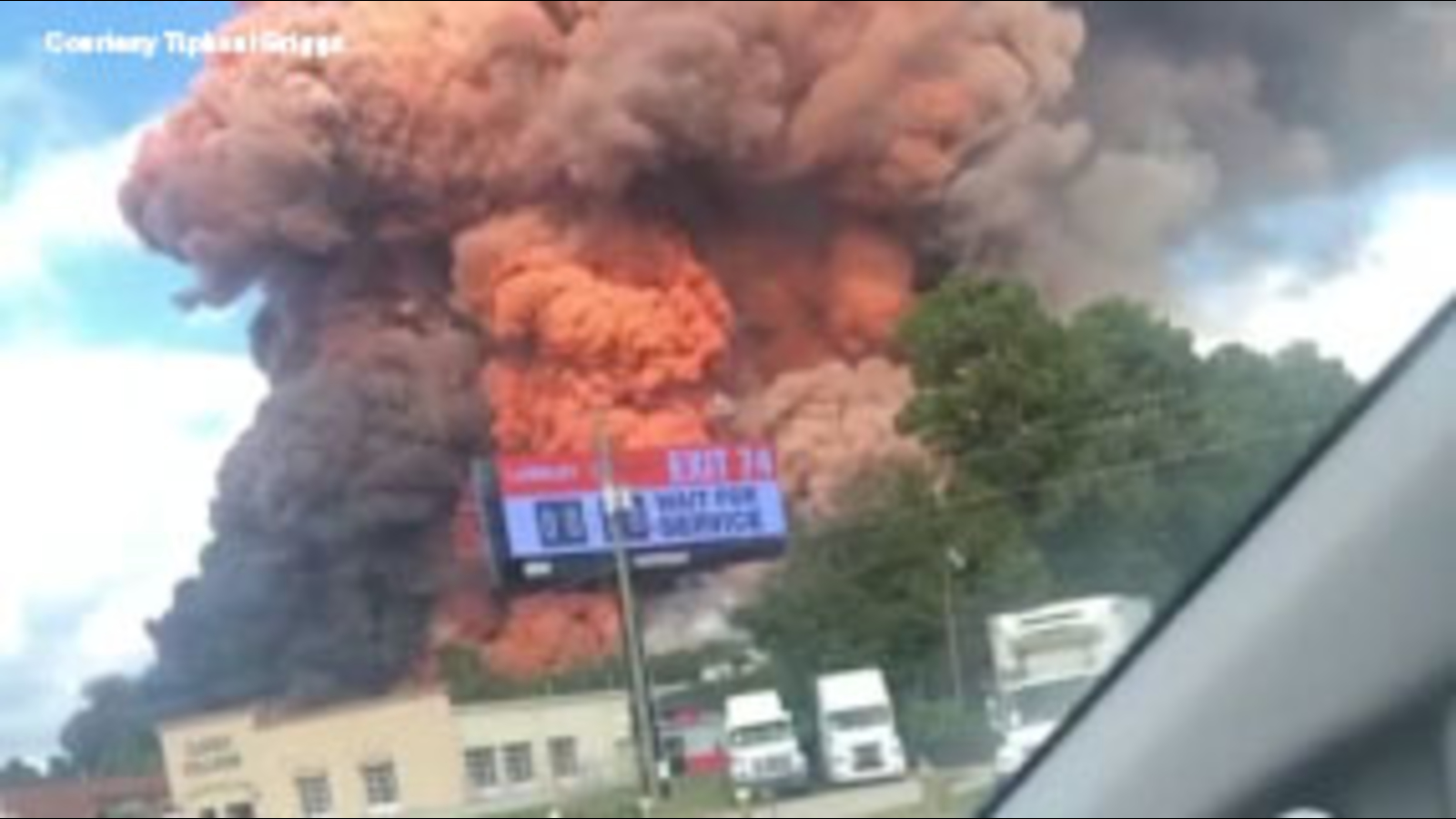 Thousands told to stay home a day after chemical plant fire sent a plume containing chlorine high into the air [Video]