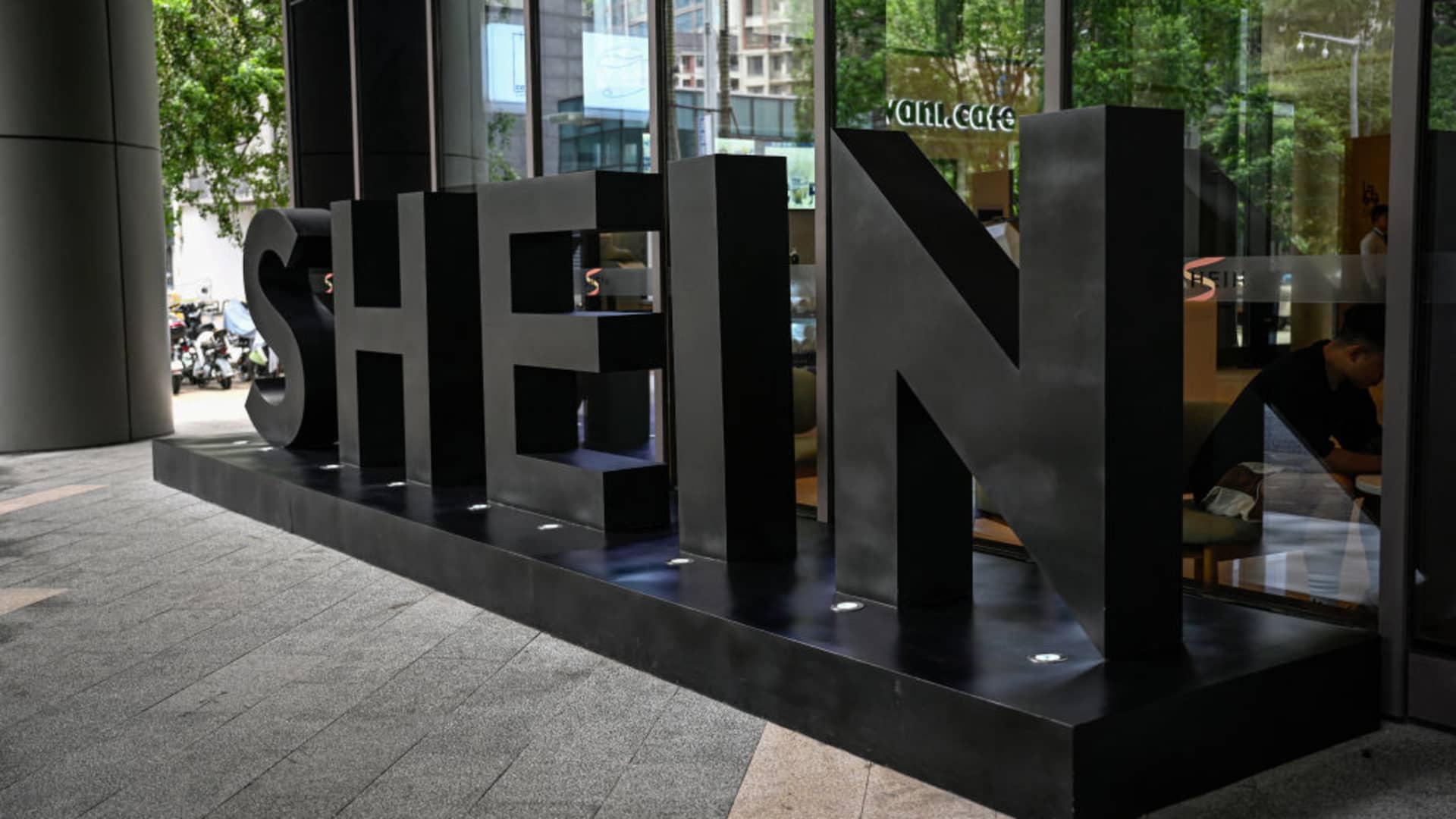 Online retailer Shein to hold roadshows soon ahead of London IPO, Reuters reports [Video]