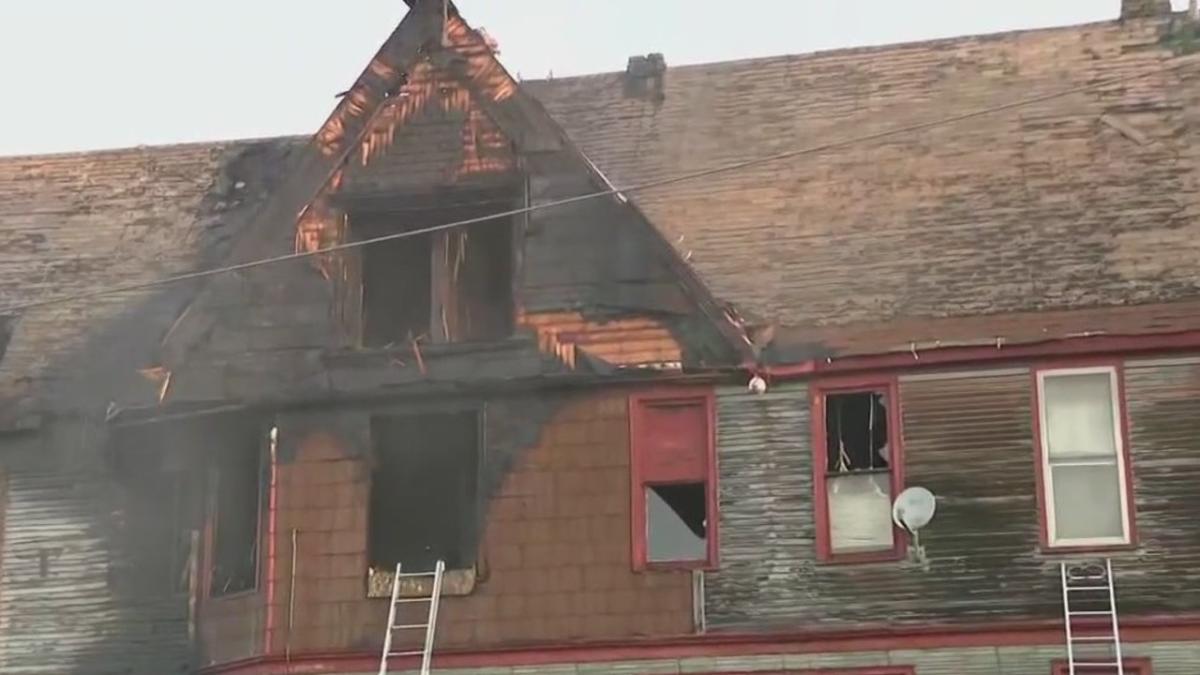 Milwaukee 2-alarm fire near 27th and Lisbon, no injuries reported [Video]