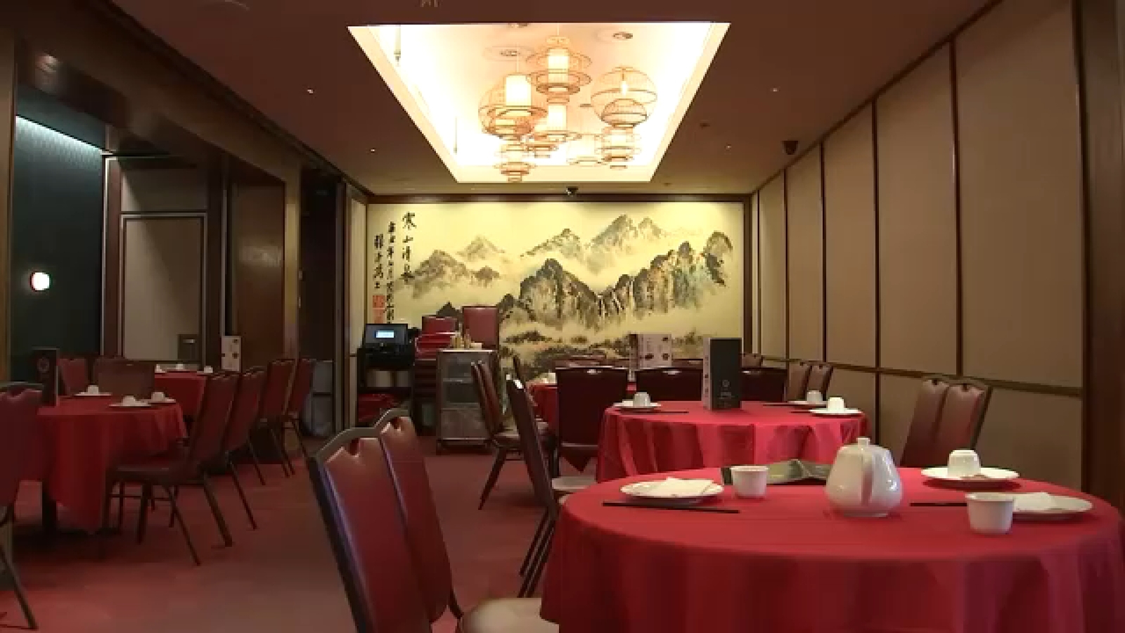 Nonprofit ‘Welcome to Chinatown’ serving neighborhood to help support small businesses, preserve community [Video]