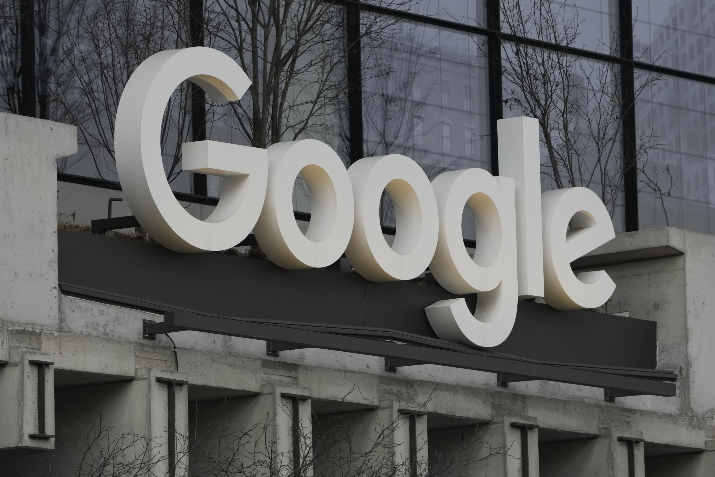 U.S. Court Could Break Up Google [Video]