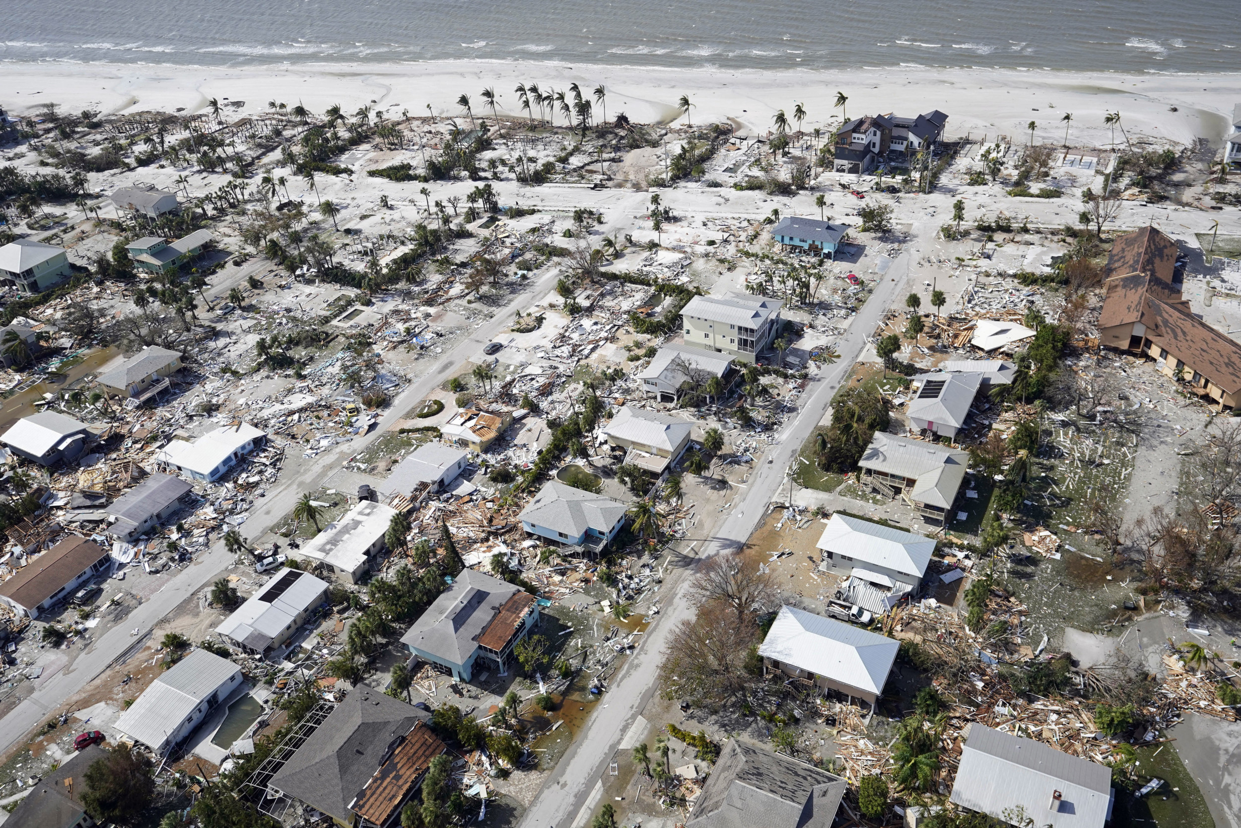 Hurricane Milton Could Bring 15ft Storm Surge. Here’s What that Looks Like [Video]