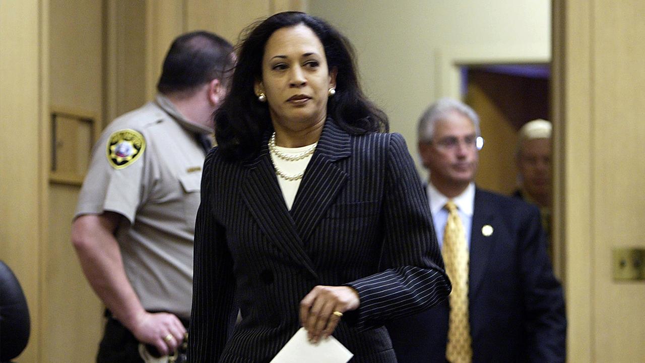 FLASHBACK: Harris dismissed hundreds of drug cases amid cocaine lab scandal that rocked her DA office [Video]