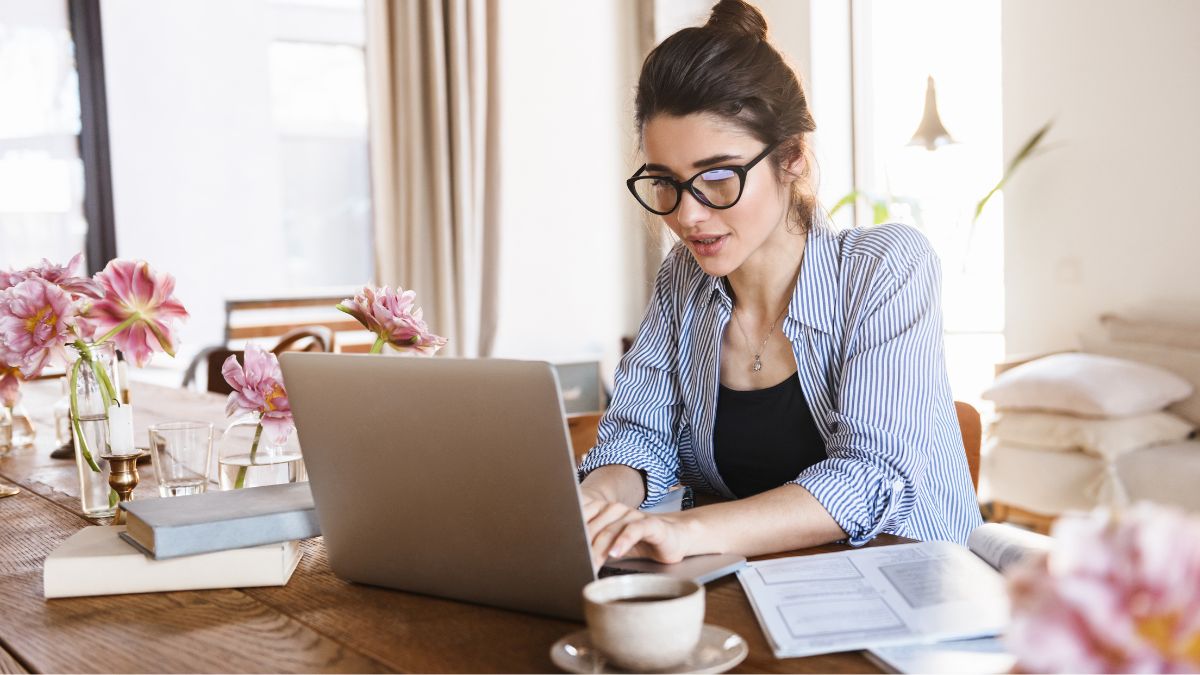 World Sight Day 2024: Doctor Lists Tips For Protecting Your Eyes During Work From Home [Video]