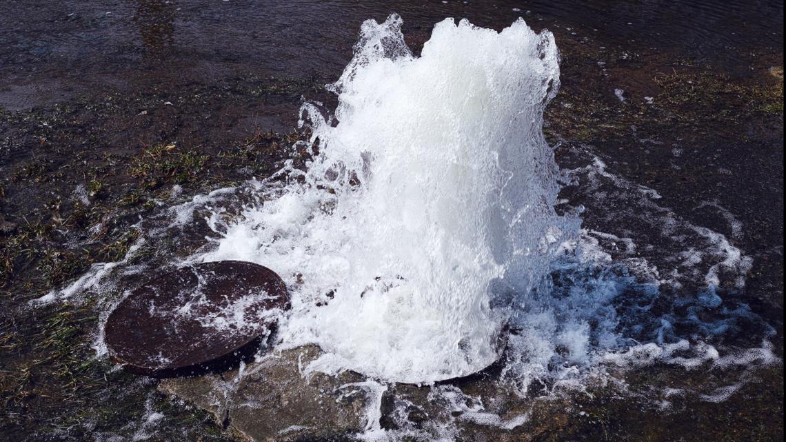 Water main break reported in Bradenton ahead of Milton [Video]