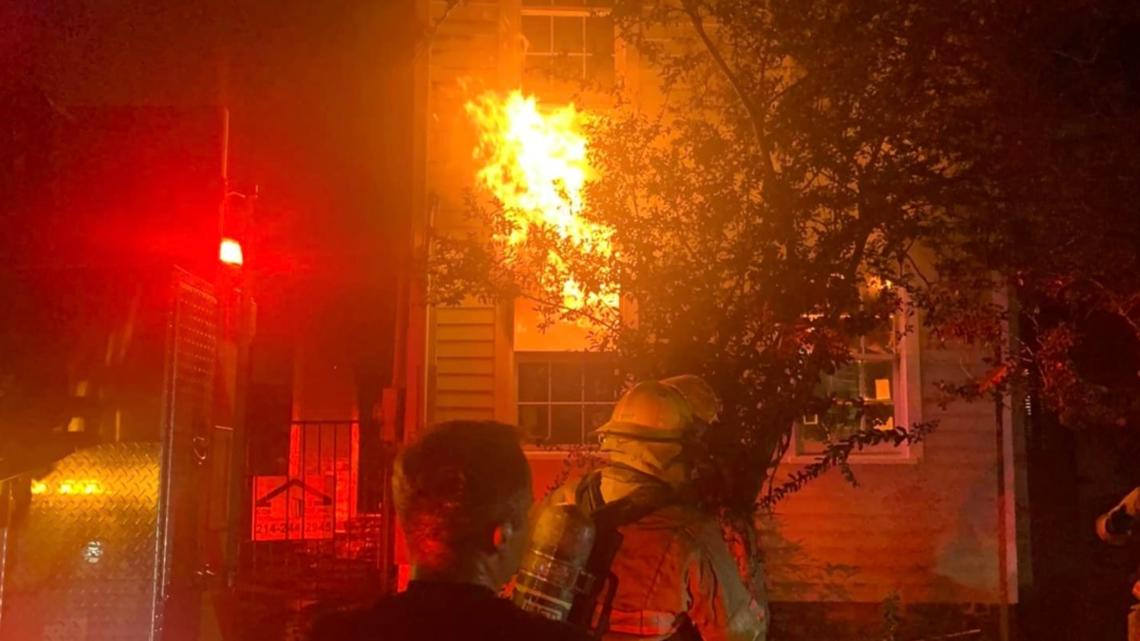 NOFD battles fire in Irish Channel neighborhood [Video]