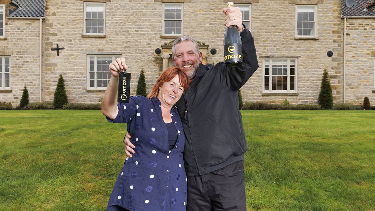 Grandmother, 61, reveals the ‘unforgettable’ first thing she did after learning she had won six-bedroom Omaze mansion plus 250,000 cashwhile playing golf with her husband [Video]