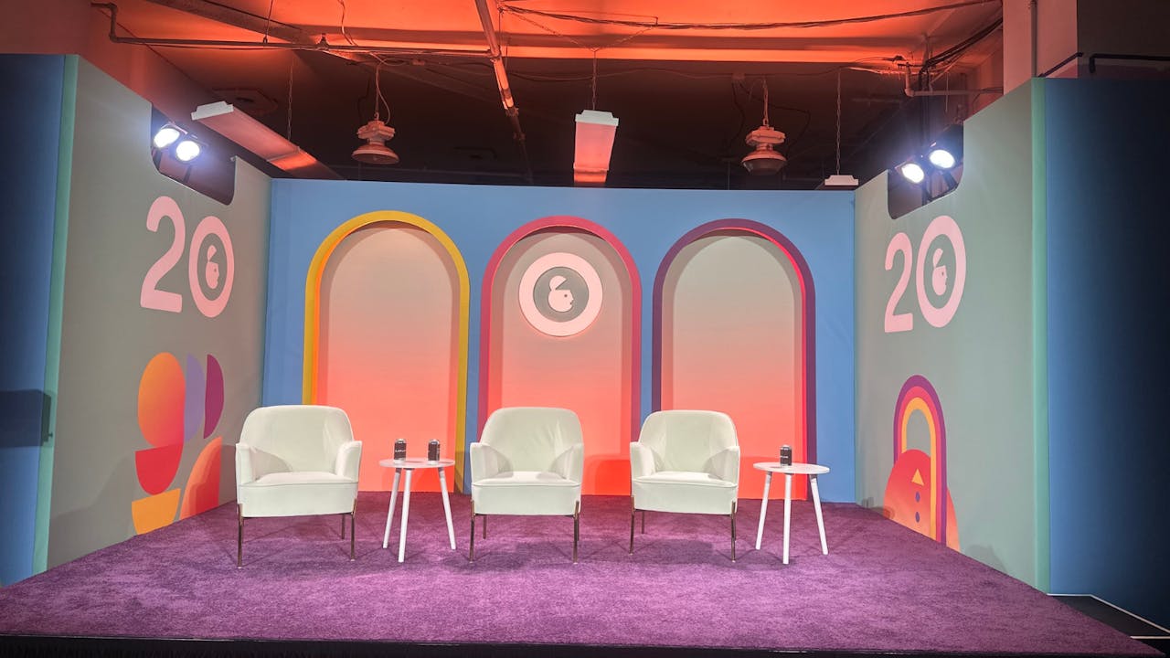 5 trends seen at Advertising Week New York 2024, from AI buzz to signal loss woes [Video]