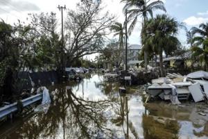 Hurricane Milton leaves at least 16 dead as Florida cleans up [Video]