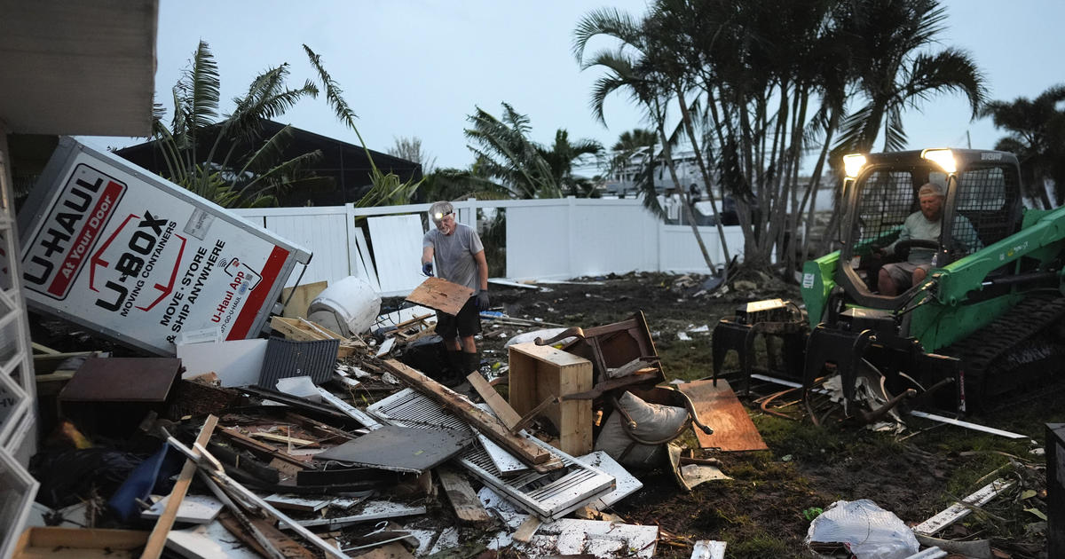 Floridians continue to clean up from Hurricane Milton, with over 1 million still without power [Video]