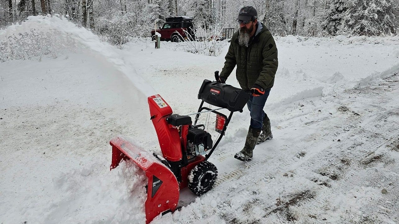 Alaska nonprofit cares for growing needs of vet population [Video]