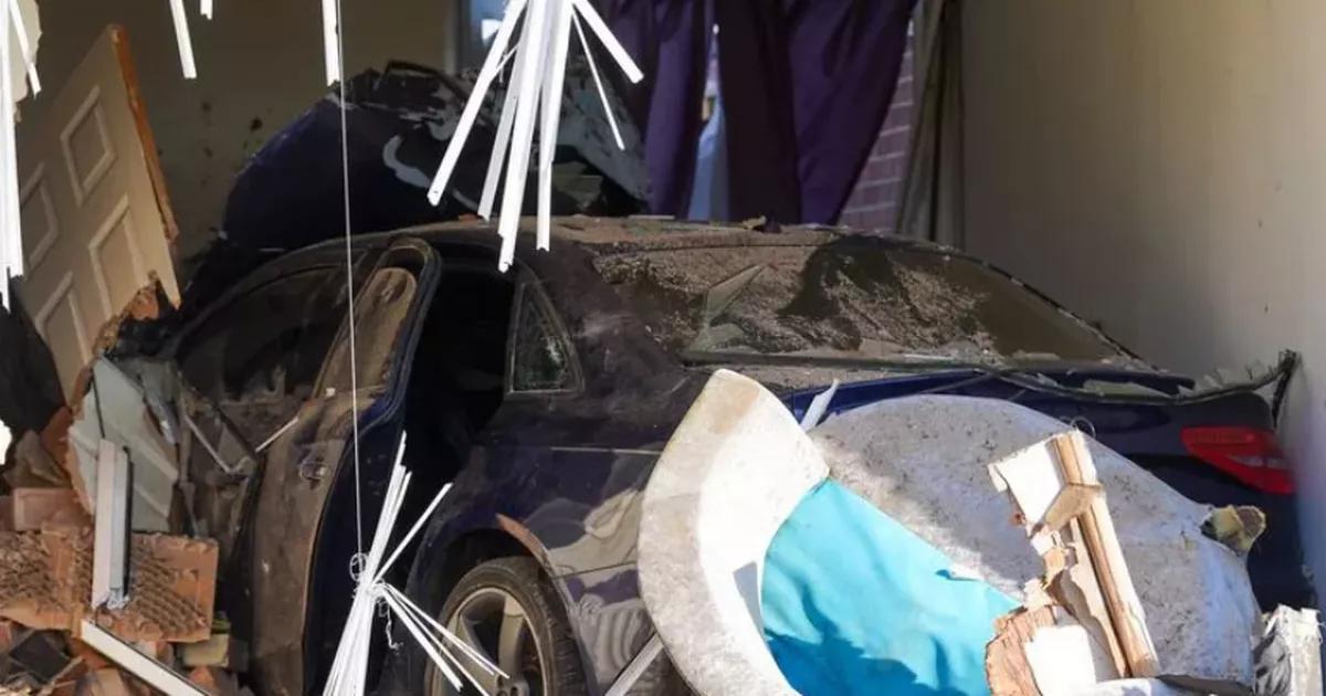 Police hunt driver after Audi smashes through brickwork and INTO living room of Hartlepool home [Video]