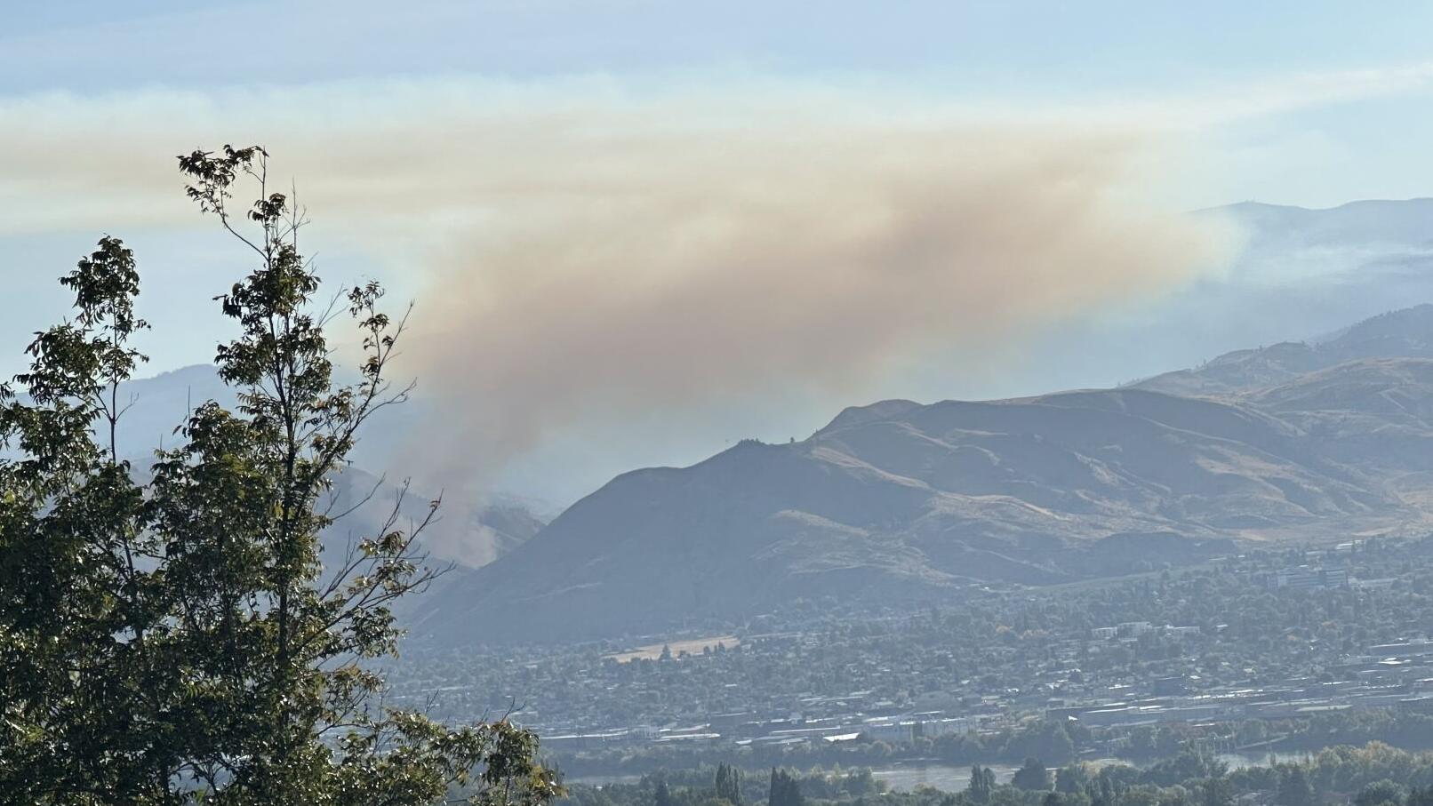 Level 3 Go Now! evacuations issued for 25-acre Squilchuck Road Fire [Video]