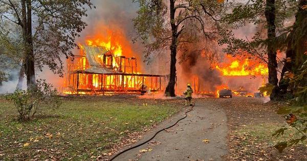 Multiple Linn County agencies respond to fire that destroyed Scio home | Local [Video]