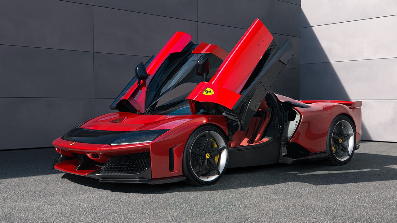 Ferrari unveils new supercar, the F80 [Video]