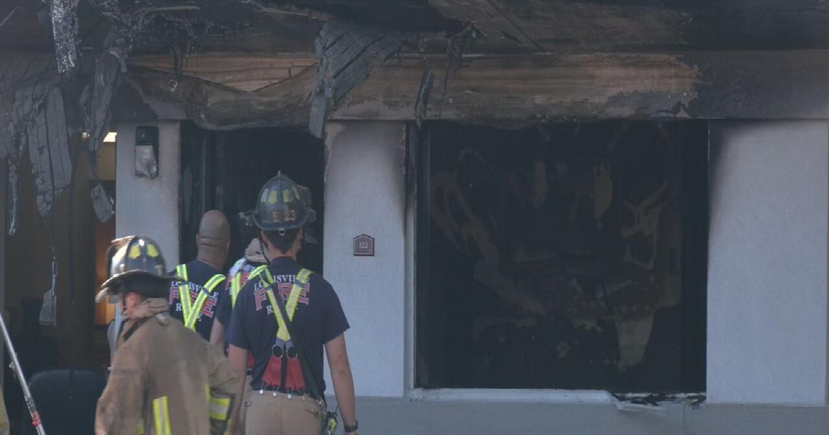 Officials investigating cause of fire at downtown Louisville motel Friday morning | News from WDRB [Video]