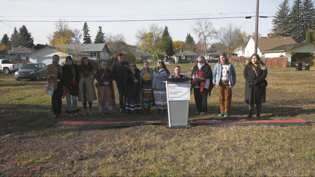 Indigenous 2SLGBTQI+ supportive housing project to provide 24 living spaces in west Edmonton [Video]