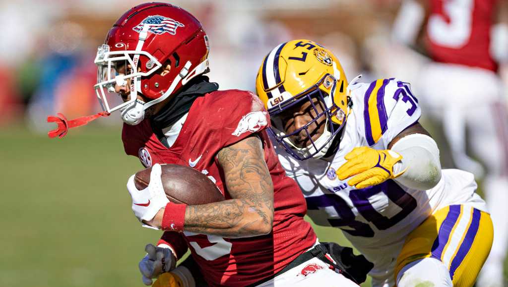 Hogs look to upset to LSU Tigers in Battle of the Boot [Video]