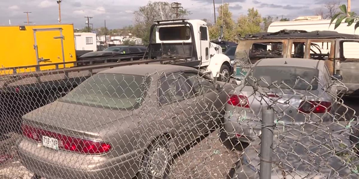 Child back home after tow truck driver towed car he was sleeping in [Video]