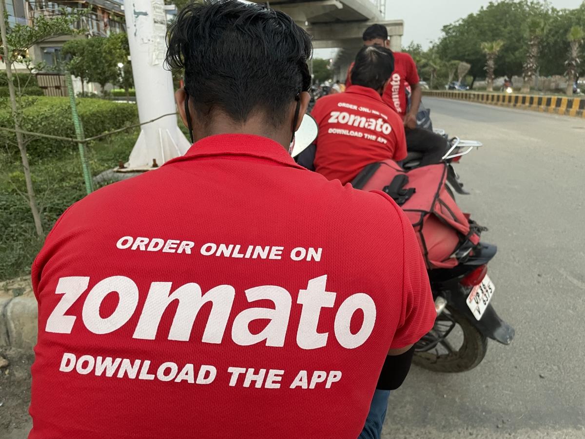 Zomato clocks over 30 pc net profit loss in Q2, to raise Rs 8,500 crore via QIP [Video]