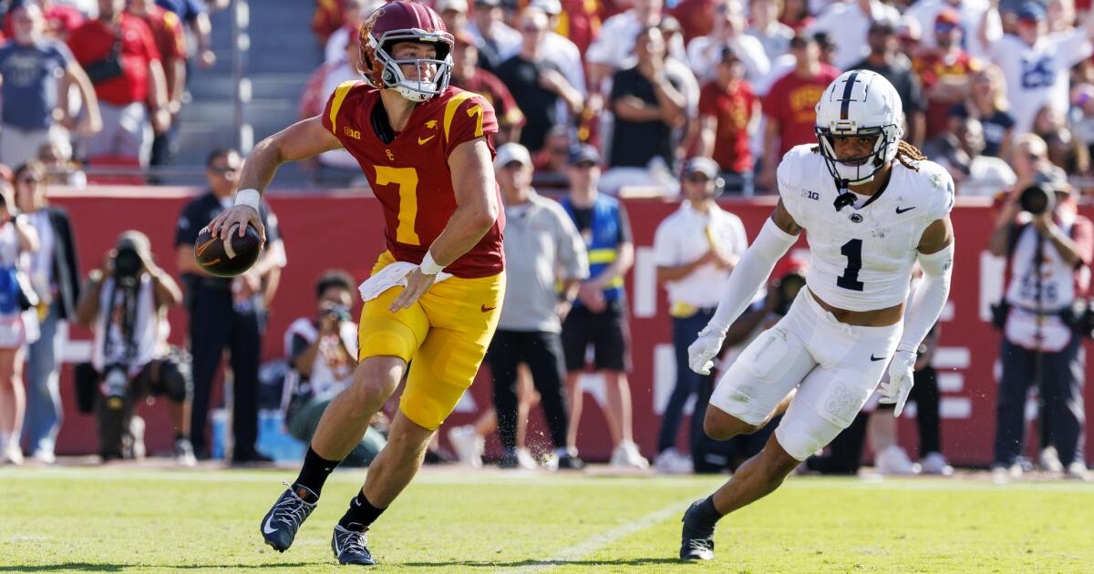 Why USC is sticking with Miller Moss as its starting quarterback [Video]