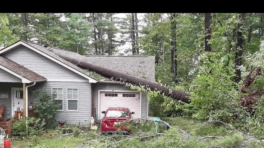 WNC victims seek aid at insurance camp after Hurricane Helene [Video]