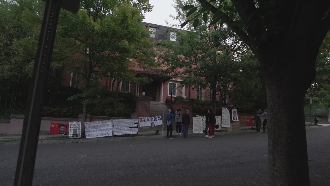 Neighbors sound off on protesters blaring 7am megaphones [Video]