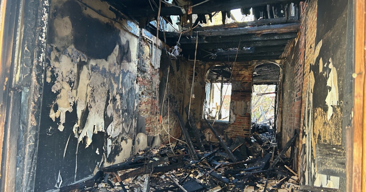 Arson possible in Southeast Baltimore fire [Video]