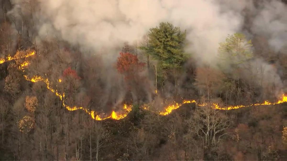 Wildfire on Blue Mountain burns over 150 acres, still uncontained [Video]