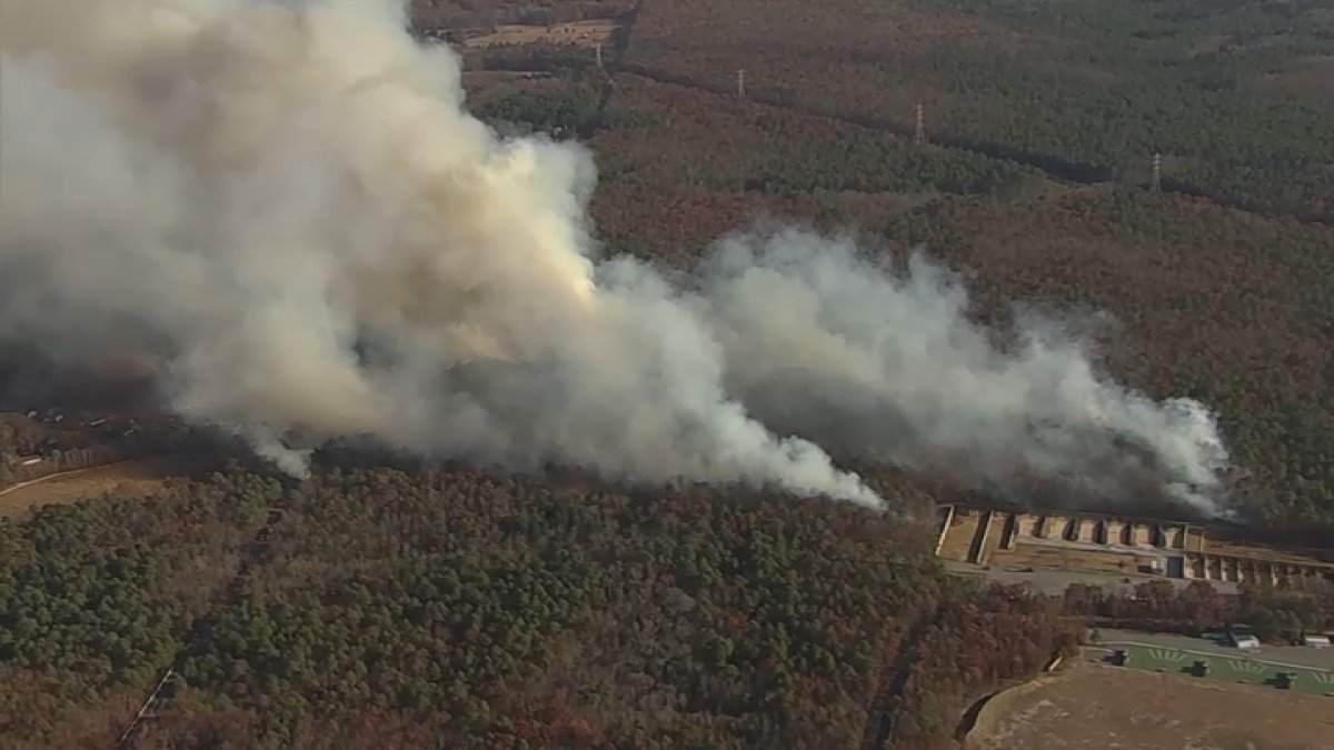 Wildfire burning near Six Flags Great Adventure  NBC10 Philadelphia [Video]