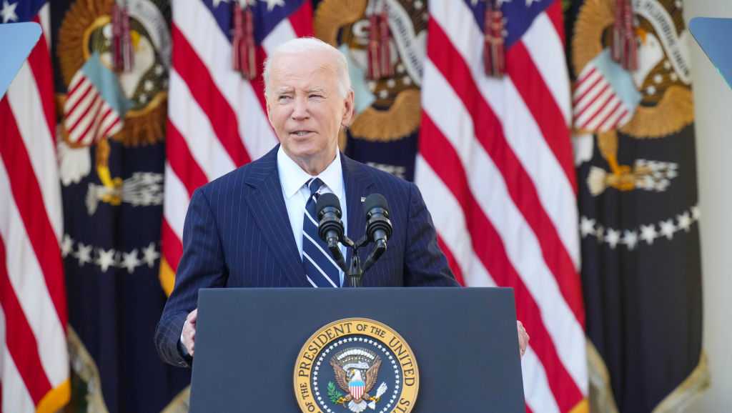 ‘America endures,’ Biden says in first remarks following Trumps win [Video]