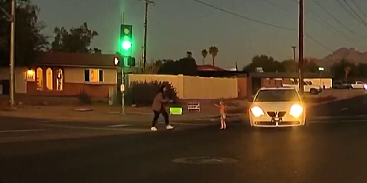 Caught on Camera: Toddler nearly hit in busy Mesa intersection [Video]