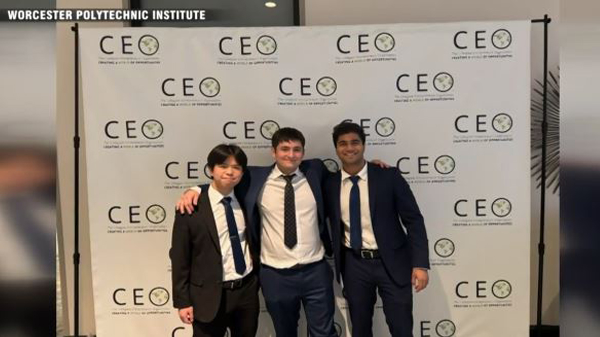 3 local college students take top prize in national competition for young entrepreneurs – Boston News, Weather, Sports [Video]