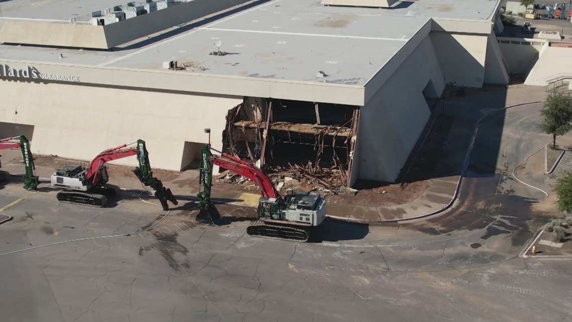 ‘Bill and Ted’s Excellent Adventure’ mall demolition begins [Video]