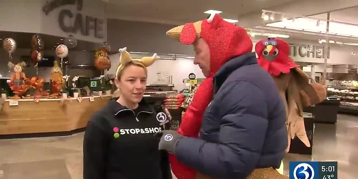 TURKEY TROT: Simsbury Stop & Shop’s director of community relations [Video]