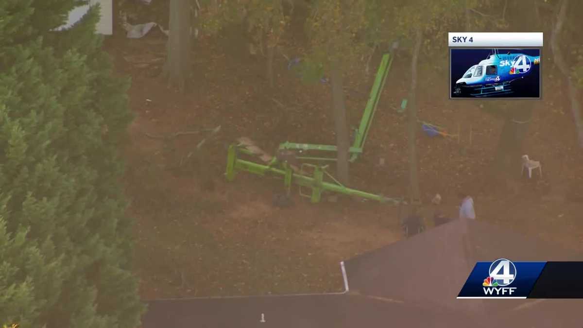 Man thrown to his death from cherry picker [Video]