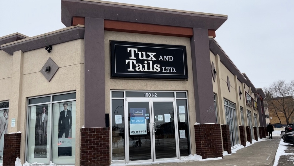 Saskatchewan tuxedo business shuts down [Video]