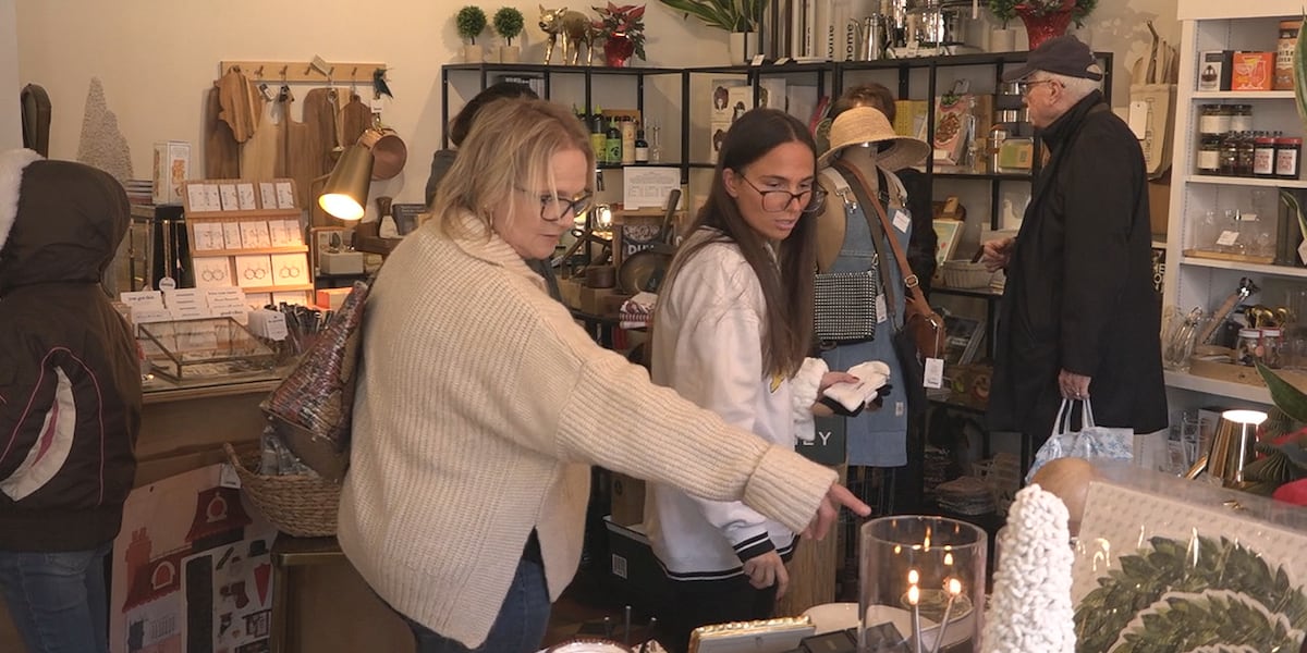 Uptown Marion celebrates Small Business Saturday [Video]