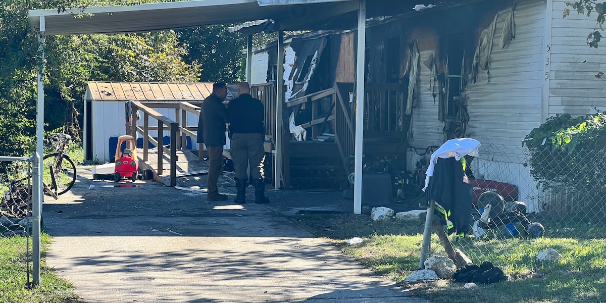 Elderly woman dead, 5 injured in Avondale home explosion [Video]