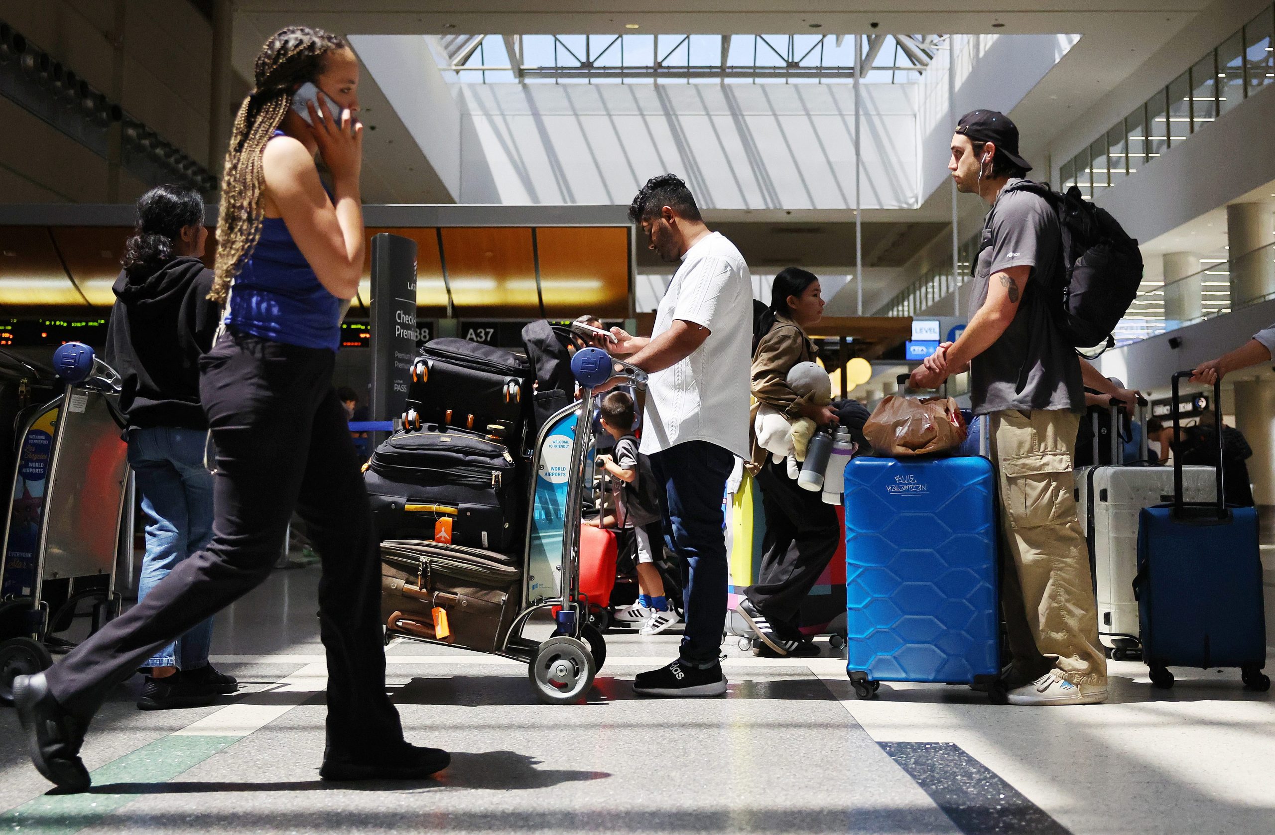 The anxiety of holiday travel is universal [Video]