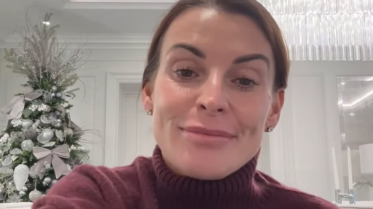 Coleen Rooney breaks her silence after failing to reunite with Wayne in the UK as she thanks fans for support and drops major hint about what observers have dubbed her megabucks masterplan [Video]