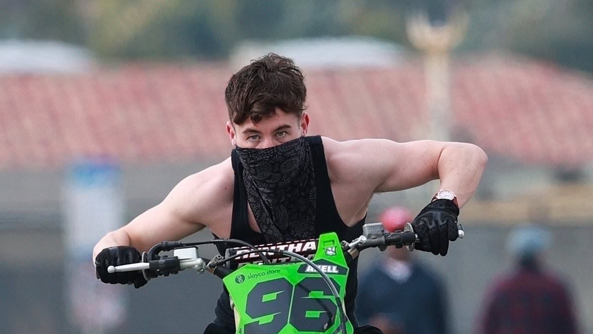 Barry Keoghan rides a dirt bike and films scenes for new thriller Crime 101 before heading home alone for holidays after Sabrina Carpenter split [Video]