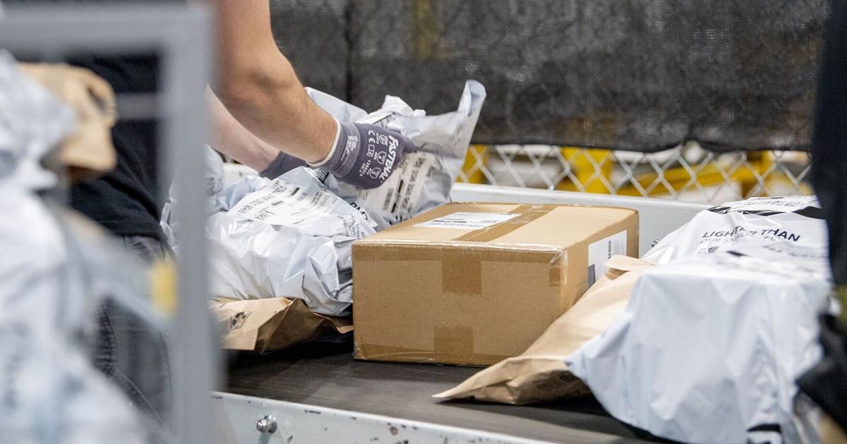 Senate report accuses Amazon of ignoring worker safety in productivity push | Money [Video]