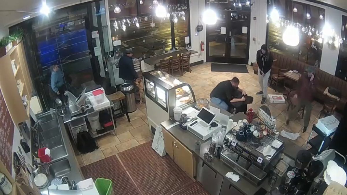 Barista, bystander subdue would-be robber at SF cafe  NBC Bay Area [Video]