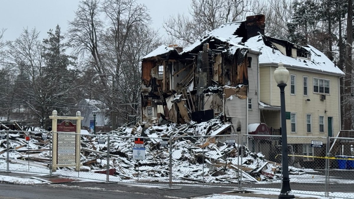 Town, nonprofit help relocate Simsbury businesses after devastating fire  NBC Connecticut [Video]