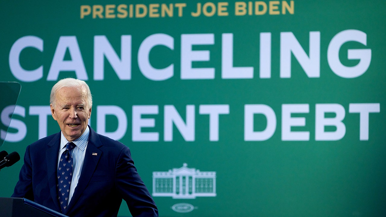 Biden administration reverses course, reopens income-based student loan repayment programs [Video]